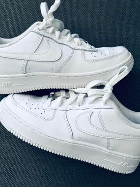 Nike Air Force 1 Low ‘Triple White’ - Size ​9.5